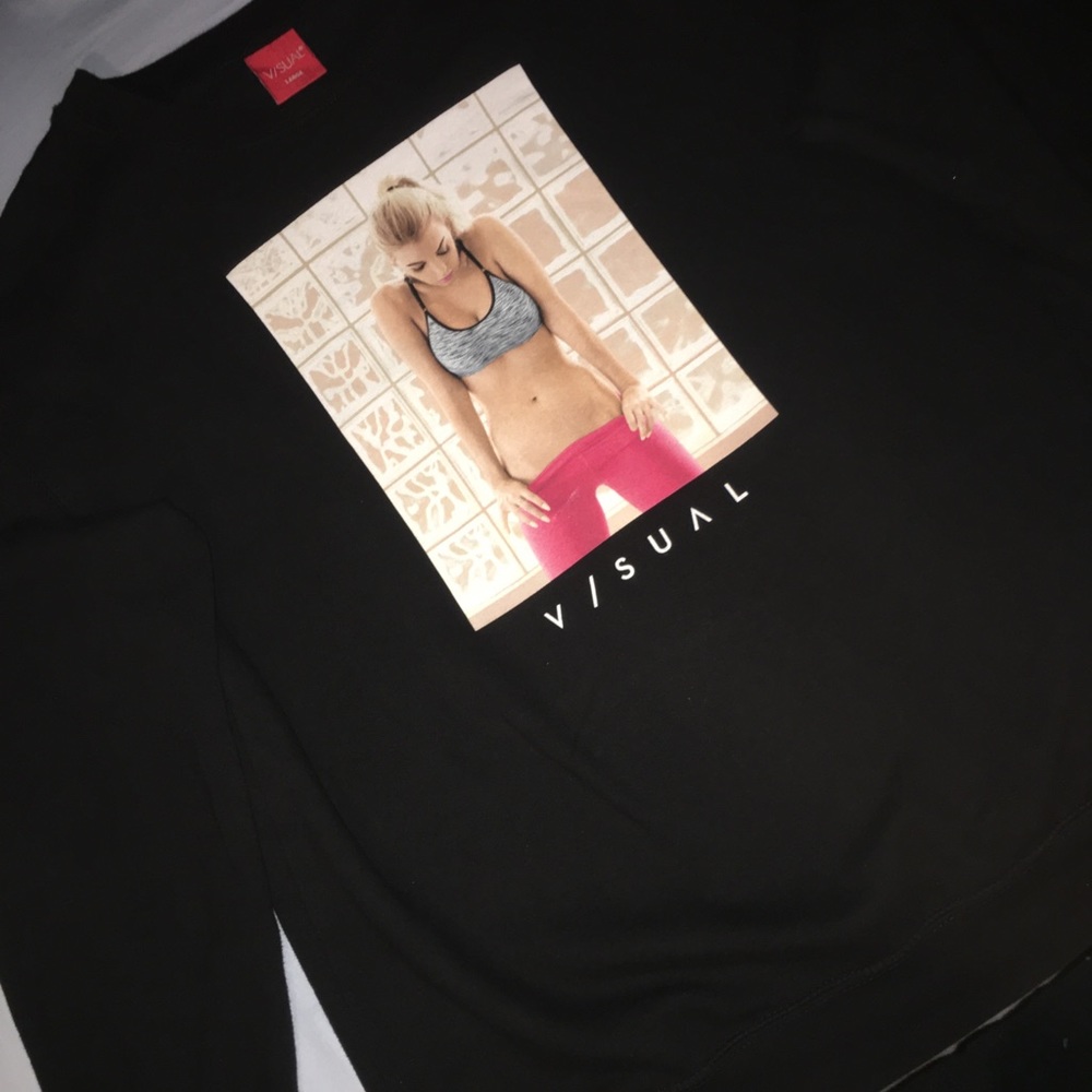 Visual sweater
